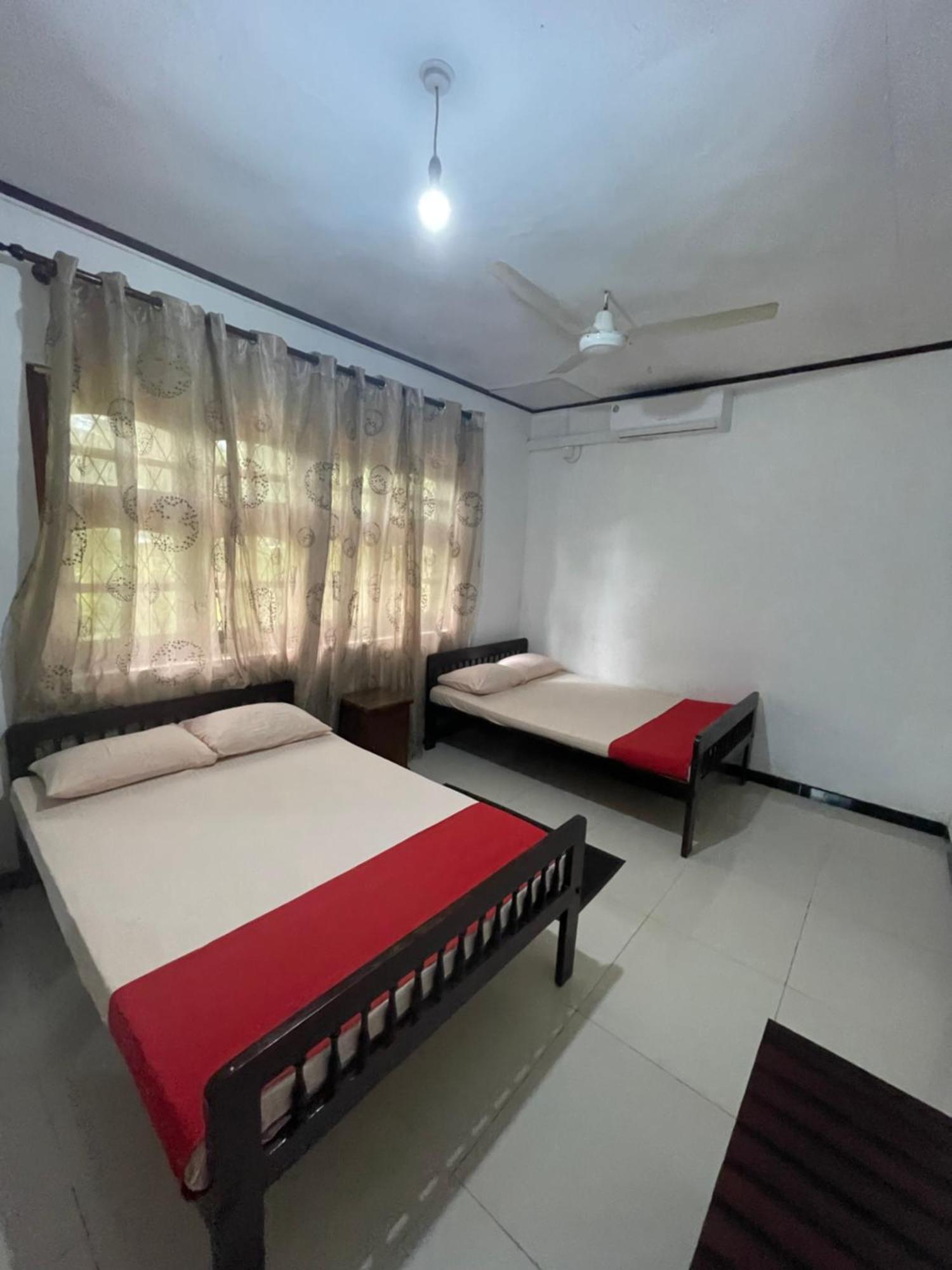 Olivia Homestay Anuradhapura Exterior foto