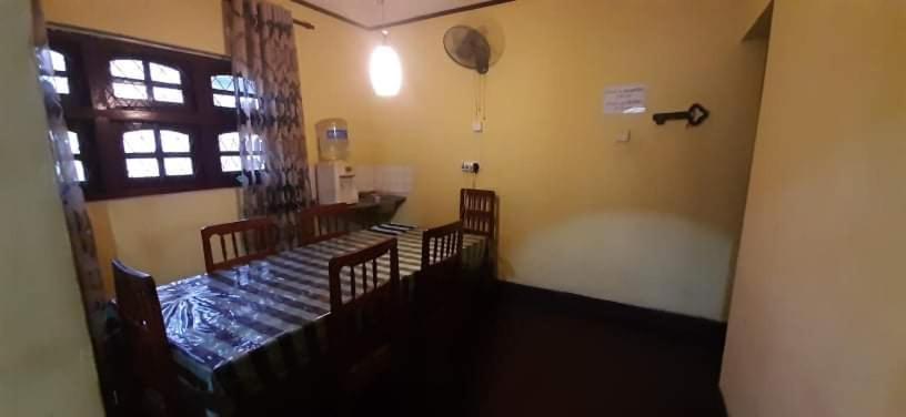 Olivia Homestay Anuradhapura Exterior foto